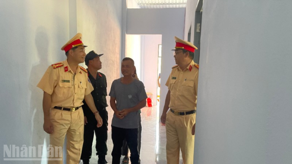 Lâm Đồng trao thêm căn nhà trong “Chiến dịch Quang Trung”