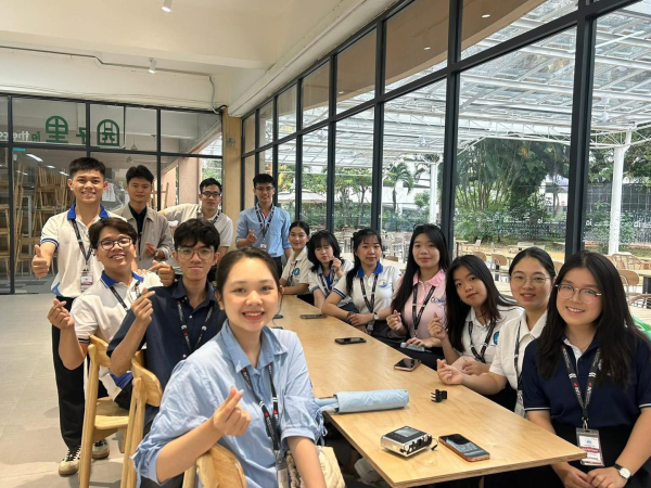 🌍 SINH VIÊN KHOA XÂY DỰNG NTU CÙNG NHỮNG CƠ HỘI CÓ 102 ✨