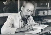 Ngày 8-7-1958: Bác căn dặn “Vào Đảng, vào Đoàn không phải để làm “quan” cách mạng…”
