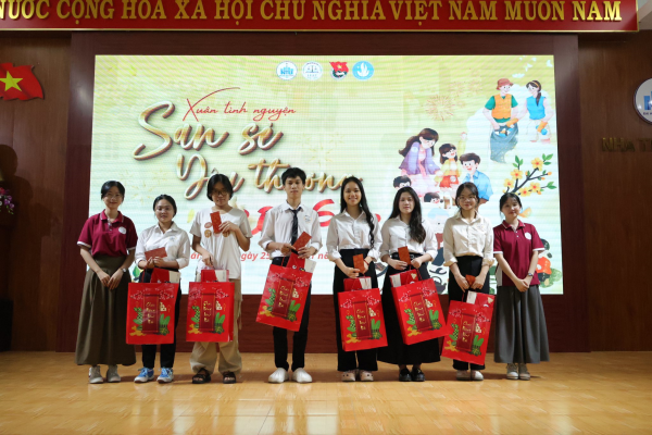 Tổng kết chương trình Xuân tình nguyện “San sẻ yêu thương 2026”