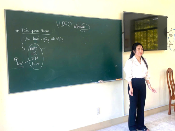 TĂNG CƯỜNG KẾT NỐI, HỖ TRỢ HIỆN THỰC HÓA Ý TƯỞNG KHỞI NGHIỆP CỦA ĐOÀN VIÊN, SINH VIÊN