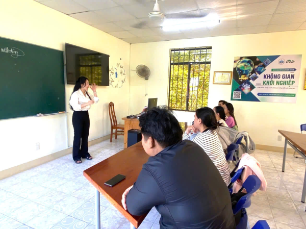 TĂNG CƯỜNG KẾT NỐI, HỖ TRỢ HIỆN THỰC HÓA Ý TƯỞNG KHỞI NGHIỆP CỦA ĐOÀN VIÊN, SINH VIÊN