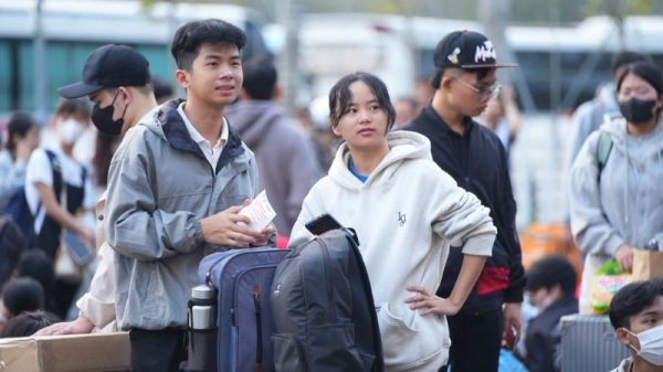 Nhiều hoạt động chăm lo Tết thiết thực cho sinh viên, trẻ em