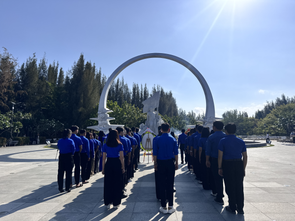 ĐOÀN TRƯỜNG ĐẠI HỌC NHA TRANG PHỐI HỢP ĐOÀN XÃ CAM AN TỔ CHỨC CHUỖI HOẠT ĐỘNG Ý NGHĨA NHÂN DỊP 95 NĂM NGÀ THÀNH LẬP ĐOÀN TNCS HỒ CHÍ MINH (26/3/2931 - 26/3/2026)