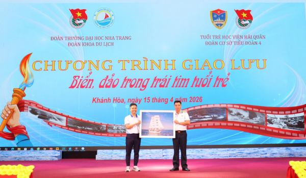 Biển đảo trong tim – Tự hào trong từng khoảnh khắc của sinh viên NTU