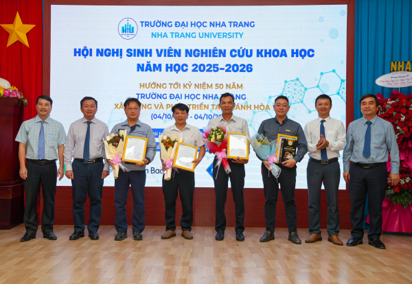 Sôi nổi Hội nghị Sinh viên nghiên cứu khoa học năm học 2025 – 2026 tại Trường Đại học Nha Trang
