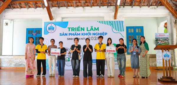 Khai mạc Triển lãm giới thiệu dự án/sản phẩm khởi nghiệp của giảng viên, sinh viên năm học 2025 – 2026 tại Trường Đại học Nha Trang