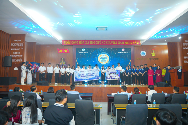 Sôi nổi Vòng chung kết Cuộc thi Olympic Tiếng Anh không chuyên năm 2026 tại Trường Đại học Nha Trang