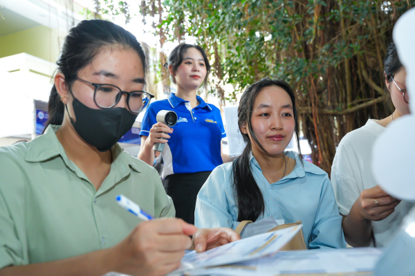 Khai mạc Ngày hội STEM 2026 và Ngày hội Tuyển dụng việc làm – NTU Job Fair 2026 tại Trường Đại học Nha Trang