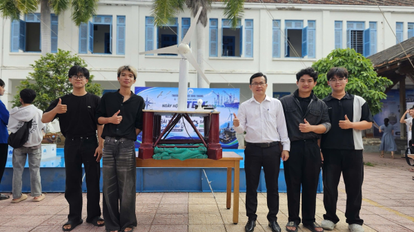 Mô hình tuabin gió ngoài khơi kiểu bán chìm tích hợp nuôi trồng thủy sản – Giải pháp hướng đến kinh tế biển bền vững