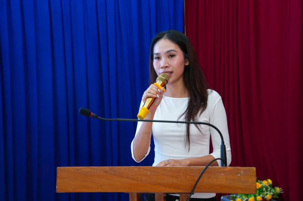 Trường Đại học Nha Trang tổ chức tổng kết khóa học tiếng Việt và giao lưu văn hóa với sinh viên Canada