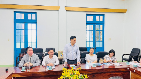 Trường Đại học Nha Trang làm việc với Tập đoàn Pearson và Công ty TNHH Đầu tư & Phát triển Giáo dục Cánh Buồm