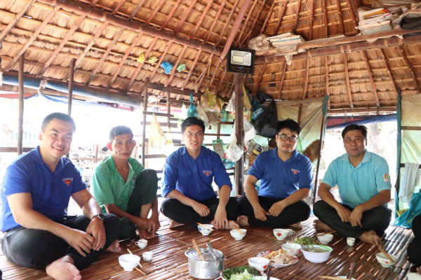 KHÉP LẠI HÀNH TRÌNH MÙA HÈ XANH SEB 2026 – LAN TỎA YÊU THƯƠNG, CỐNG HIẾN VÀ TRÁCH NHIỆM VÌ CỘNG ĐỒNG