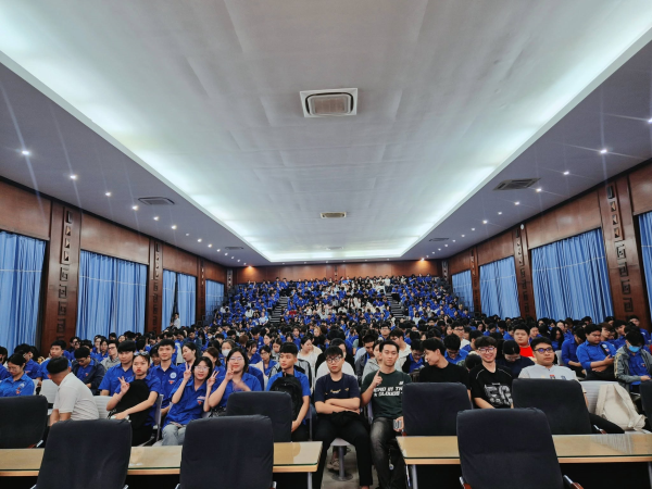 TRƯỜNG ĐẠI HỌC NHA TRANG KHAI MẠC TUẦN SINH HOẠT CÔNG DÂN – SINH VIÊN NĂM HỌC 2026 – 2027