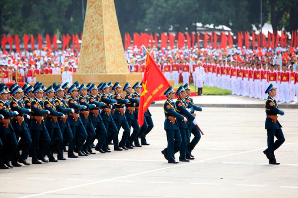 VẠCH MẶT NHỮNG KẺ ĐÒI "PHI CHÍNH TRỊ HÓA" LỰC LƯỢNG VŨ TRANG