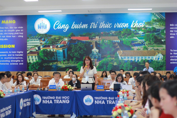 HỘI THẢO "GIÁO DỤC PHÁP LUẬT TRONG BỐI CẢNH CHUYỂN ĐỔI SỐ HIỆN NAY"